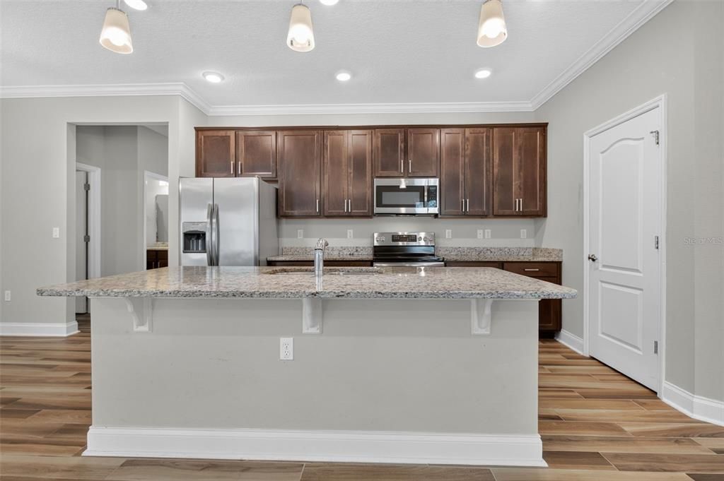 For Sale: $380,000 (3 beds, 2 baths, 2066 Square Feet)
