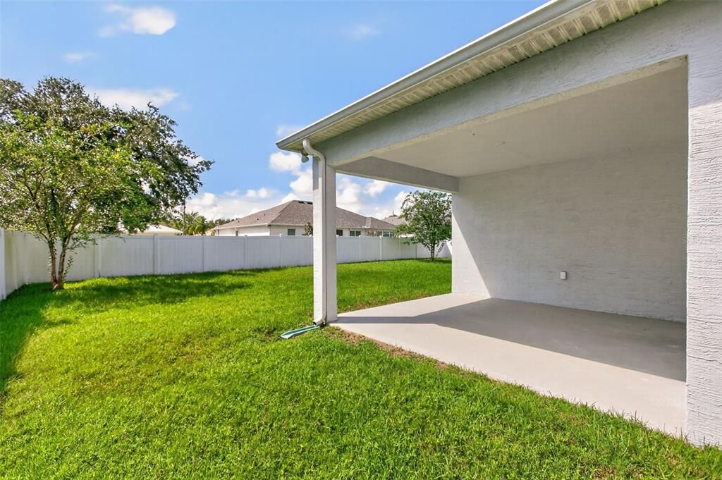 For Sale: $380,000 (3 beds, 2 baths, 2066 Square Feet)