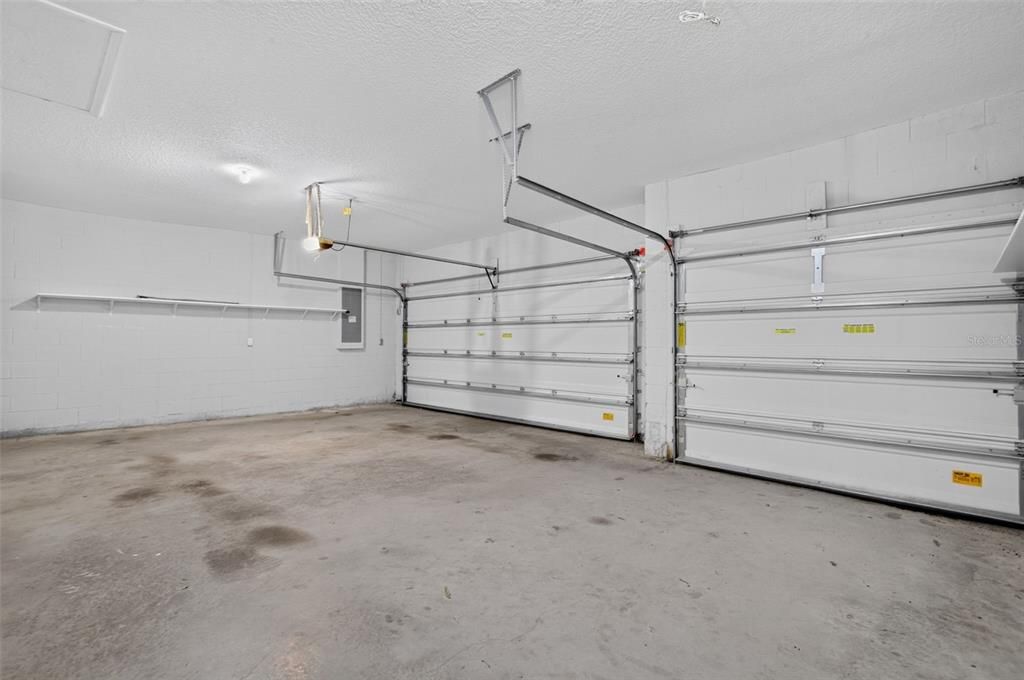 For Sale: $380,000 (3 beds, 2 baths, 2066 Square Feet)