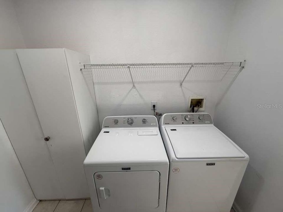 For Rent: $2,500 (3 beds, 2 baths, 1862 Square Feet)