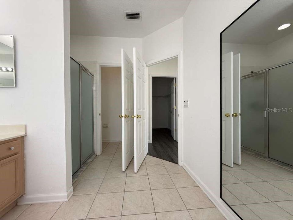 For Rent: $2,500 (3 beds, 2 baths, 1862 Square Feet)