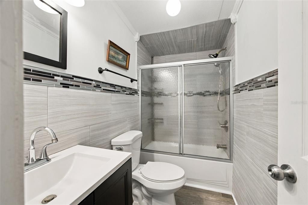 For Sale: $179,000 (3 beds, 2 baths, 1728 Square Feet)