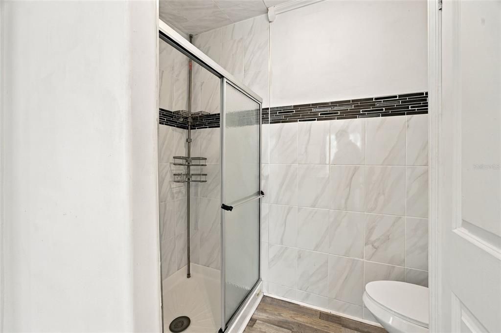 For Sale: $179,000 (3 beds, 2 baths, 1728 Square Feet)