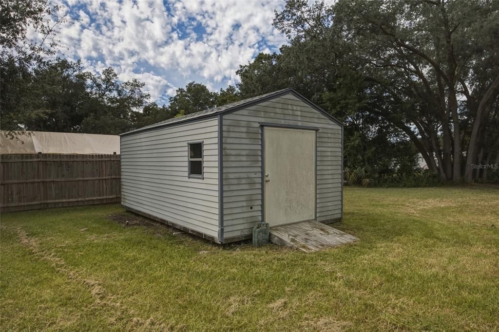 For Sale: $179,000 (3 beds, 2 baths, 1728 Square Feet)