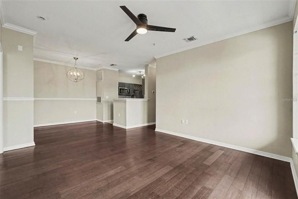 В аренду: $2,750 (2 спален, 2 ванн, 1085 Квадратных фут)