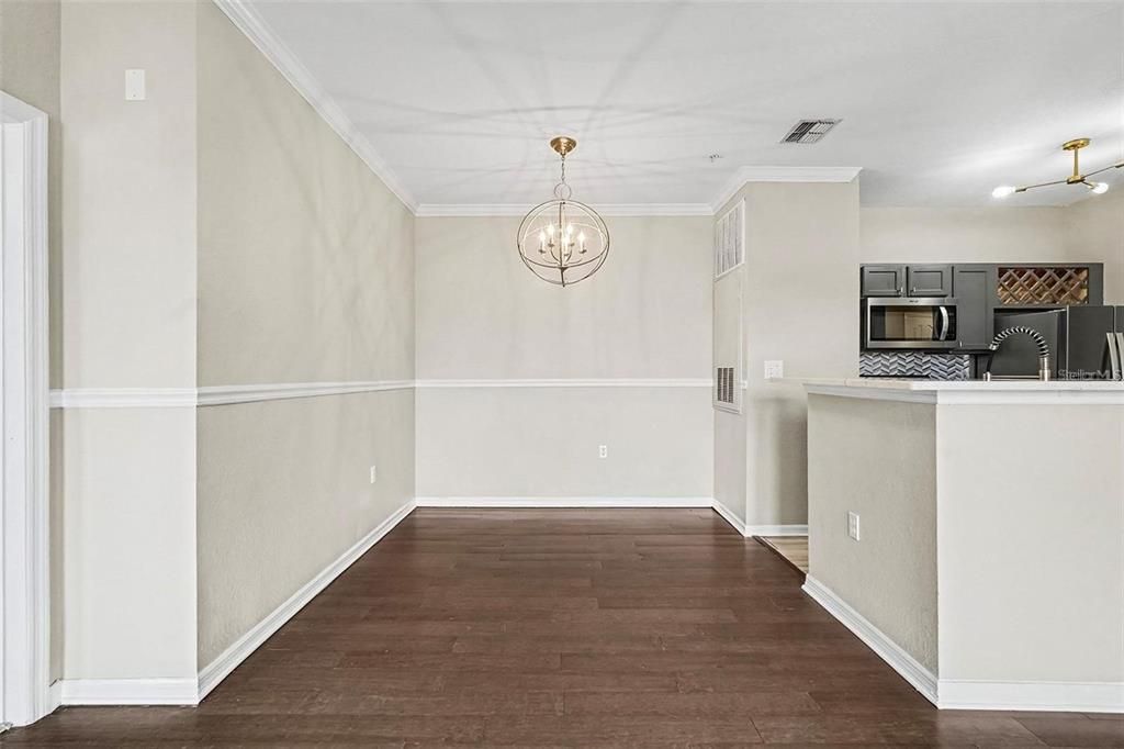 В аренду: $2,750 (2 спален, 2 ванн, 1085 Квадратных фут)