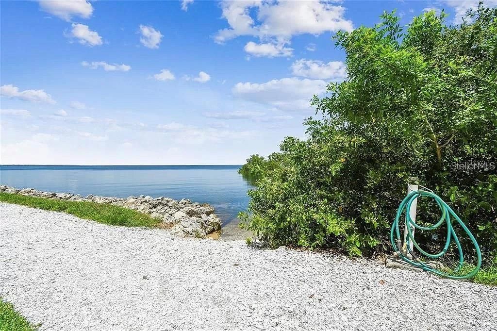 В аренду: $2,750 (2 спален, 2 ванн, 1085 Квадратных фут)