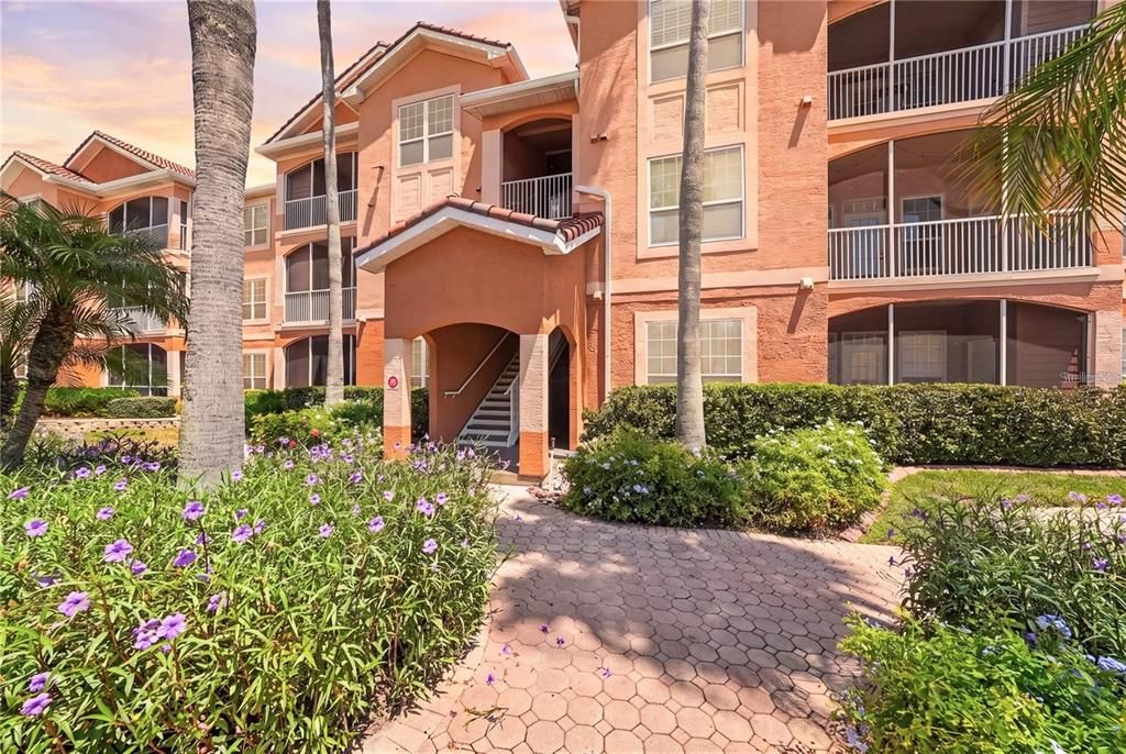 В аренду: $2,750 (2 спален, 2 ванн, 1085 Квадратных фут)