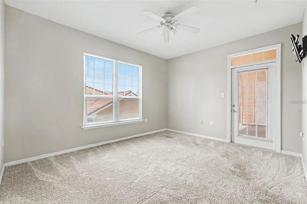 В аренду: $2,750 (2 спален, 2 ванн, 1085 Квадратных фут)
