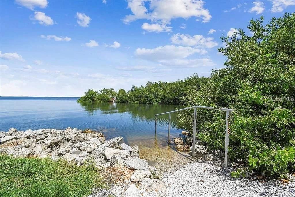 В аренду: $2,750 (2 спален, 2 ванн, 1085 Квадратных фут)
