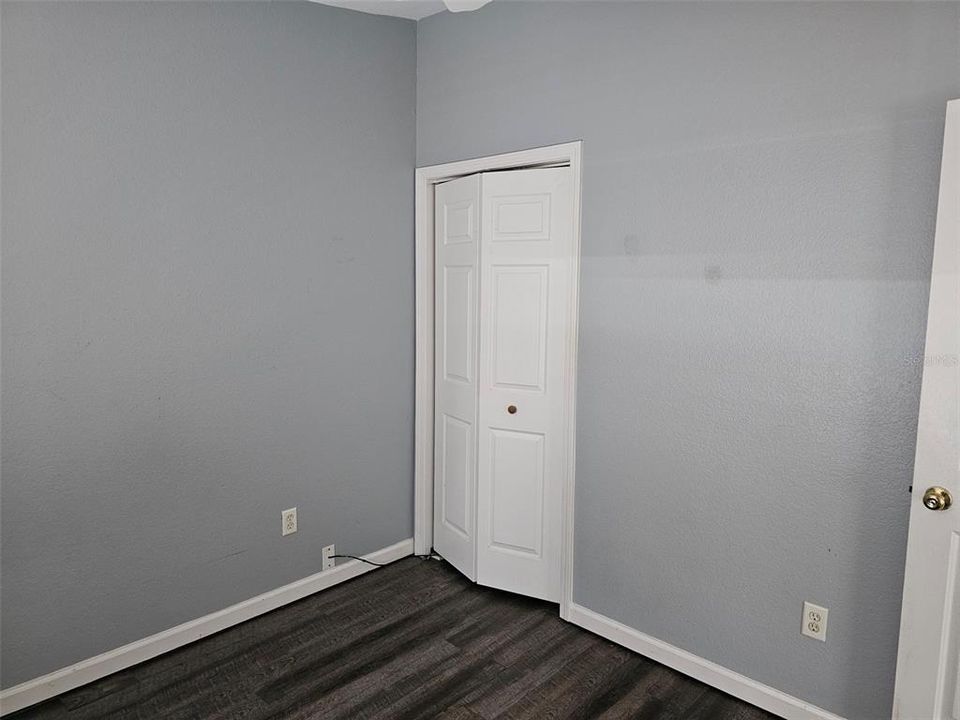 For Rent: $1,900 (3 beds, 2 baths, 1056 Square Feet)