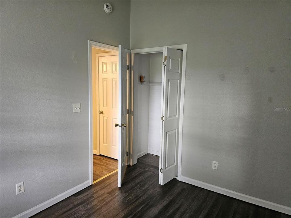 For Rent: $1,900 (3 beds, 2 baths, 1056 Square Feet)