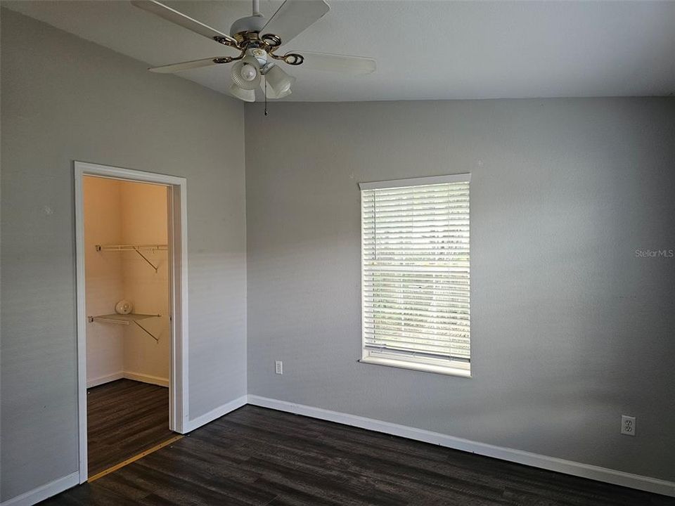 For Rent: $1,900 (3 beds, 2 baths, 1056 Square Feet)