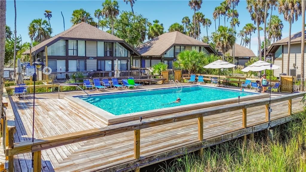 На продажу: $235,000 (1 спален, 1 ванн, 650 Квадратных фут)