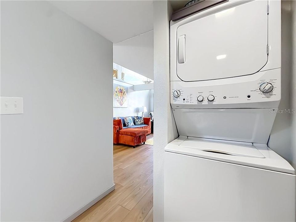 На продажу: $235,000 (1 спален, 1 ванн, 650 Квадратных фут)