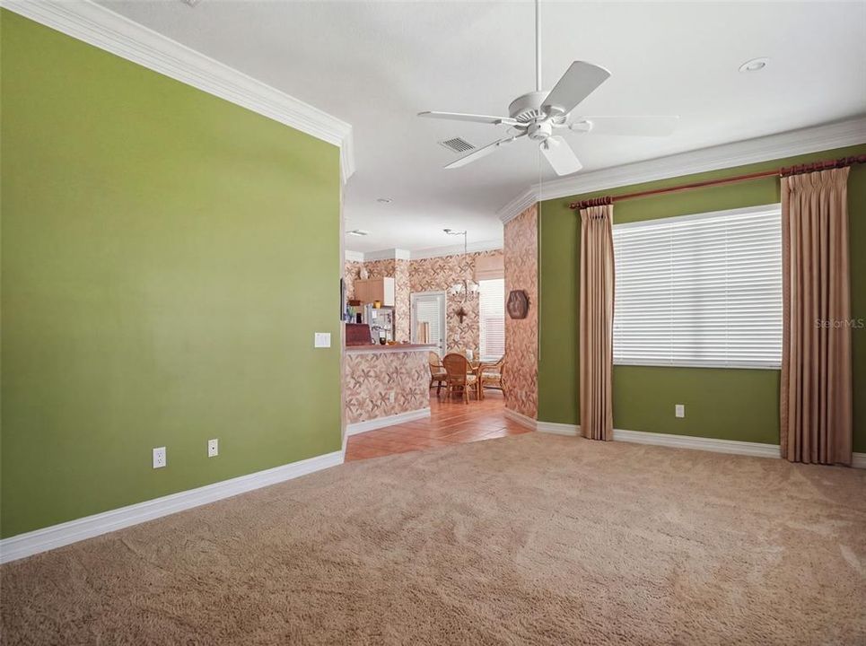 For Sale: $560,000 (4 beds, 2 baths, 2405 Square Feet)