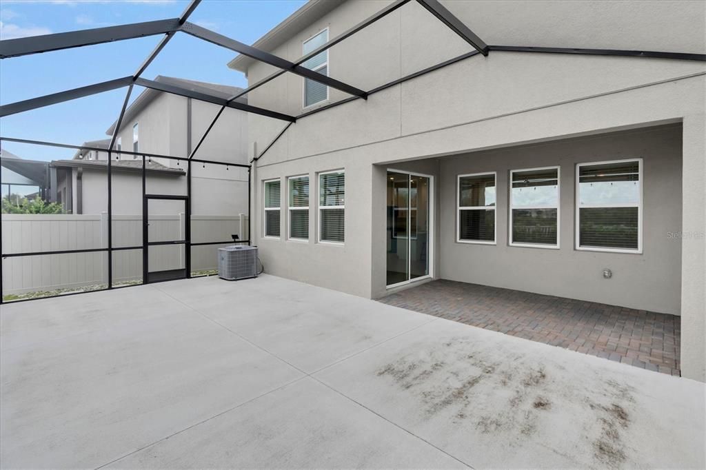 En Venta: $464,000 (4 camas, 2 baños, 2334 Pies cuadrados)