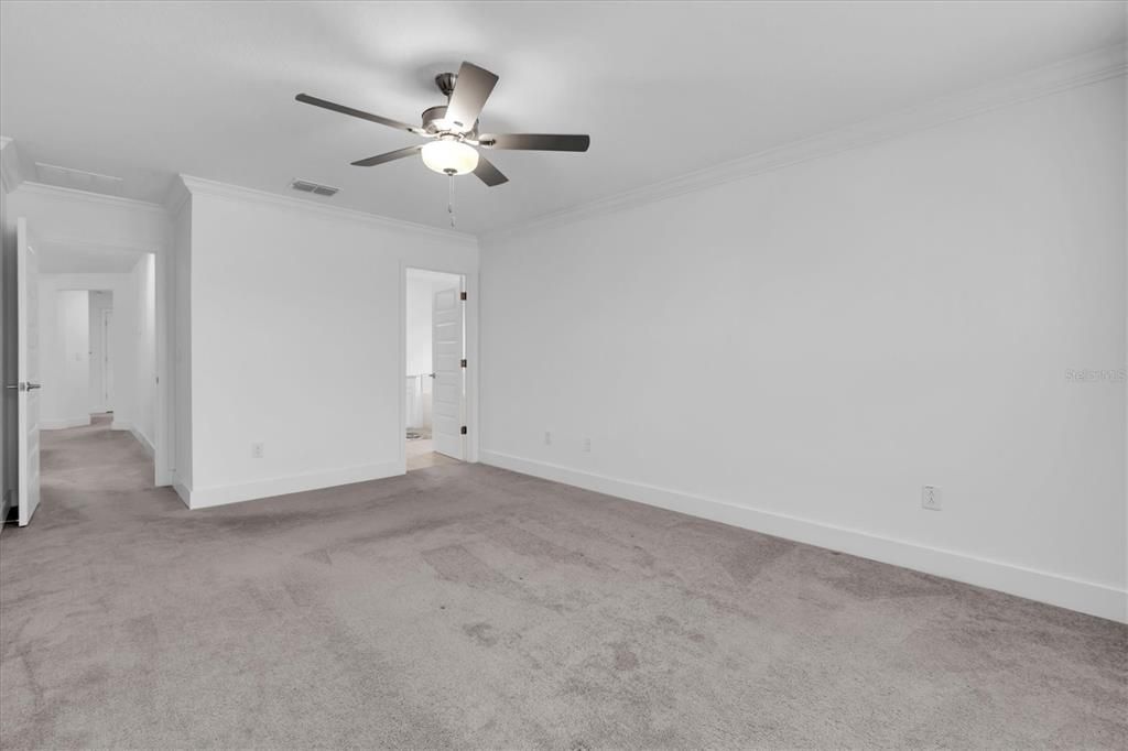 En Venta: $464,000 (4 camas, 2 baños, 2334 Pies cuadrados)