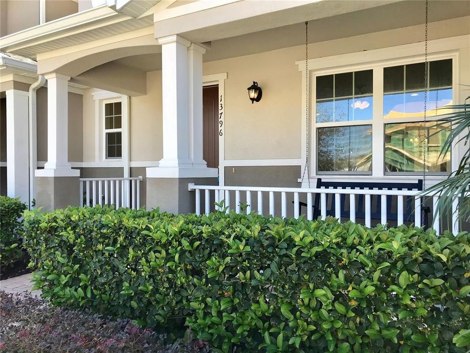 For Rent: $2,755 (3 beds, 2 baths, 1912 Square Feet)