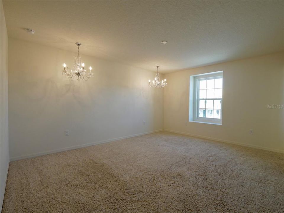 For Rent: $2,755 (3 beds, 2 baths, 1912 Square Feet)