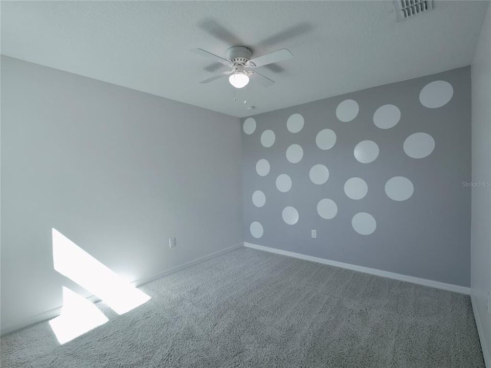 For Rent: $2,755 (3 beds, 2 baths, 1912 Square Feet)