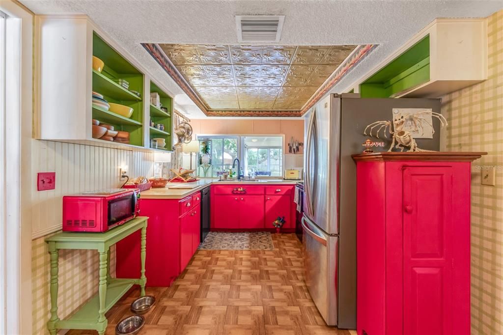 For Sale: $530,000 (4 beds, 3 baths, 2197 Square Feet)