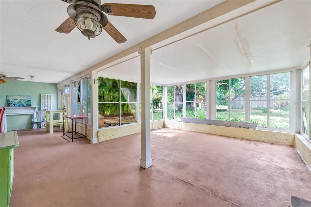 For Sale: $530,000 (4 beds, 3 baths, 2197 Square Feet)