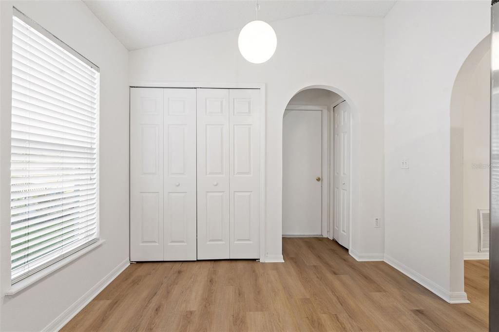 En Renta: $2,300 (3 camas, 2 baños, 1617 Pies cuadrados)