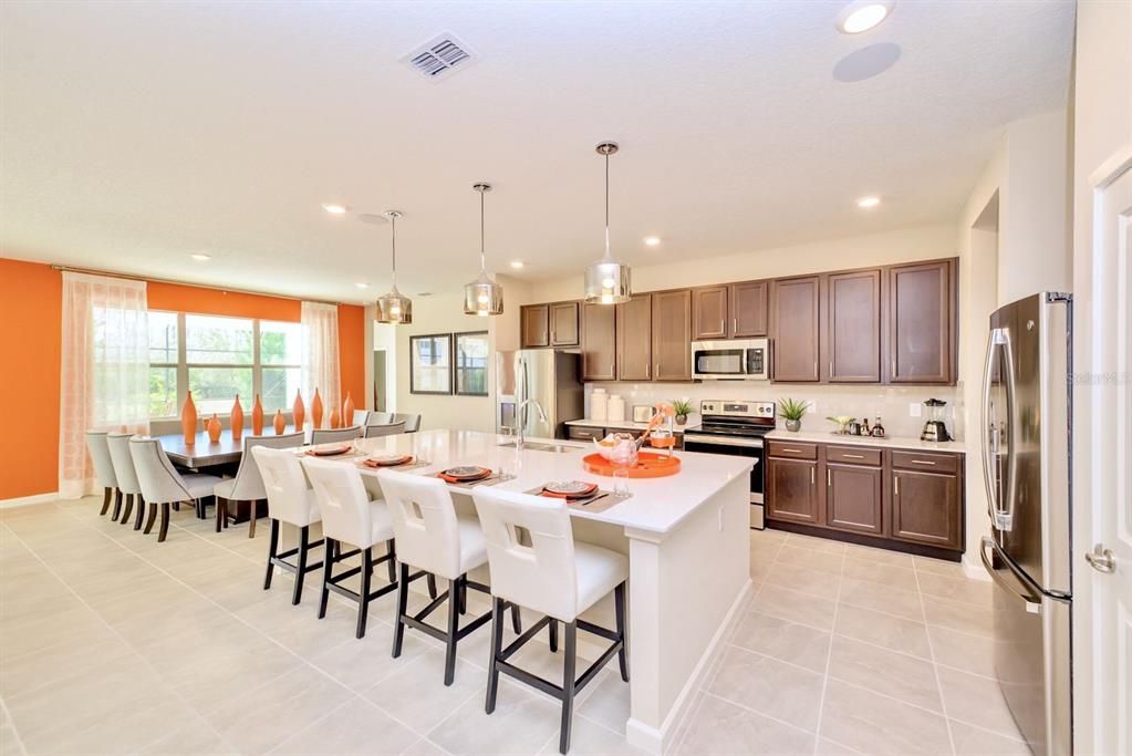 For Sale: $1,595,000 (15 beds, 15 baths, 6333 Square Feet)