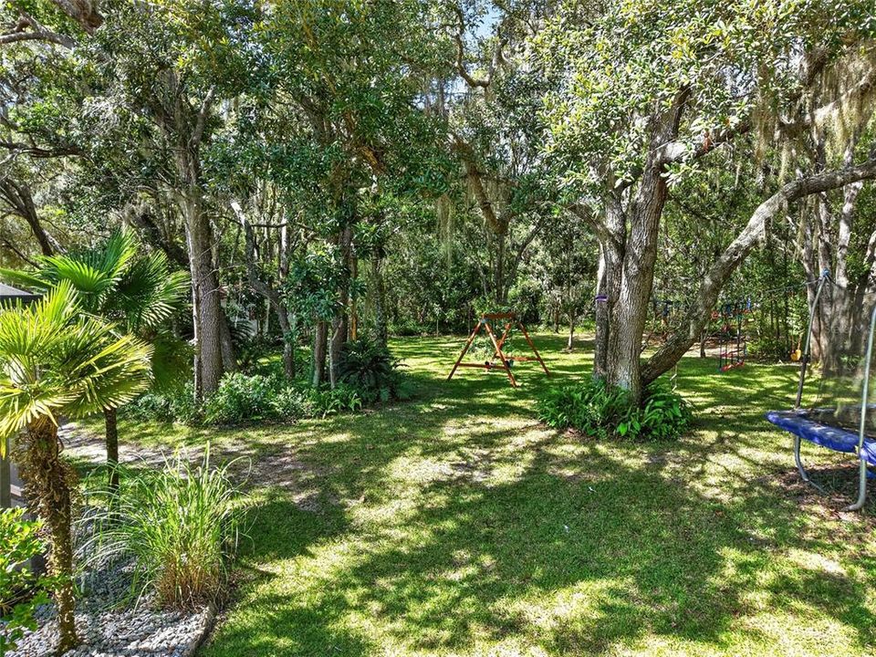 For Sale: $480,000 (4 beds, 2 baths, 2432 Square Feet)