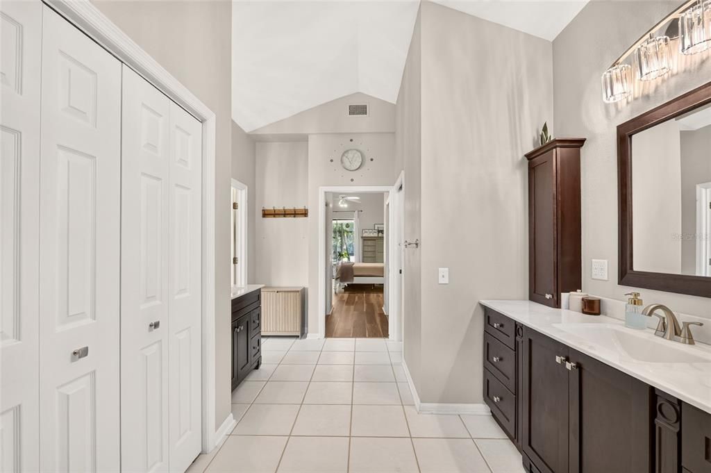 For Sale: $480,000 (4 beds, 2 baths, 2432 Square Feet)