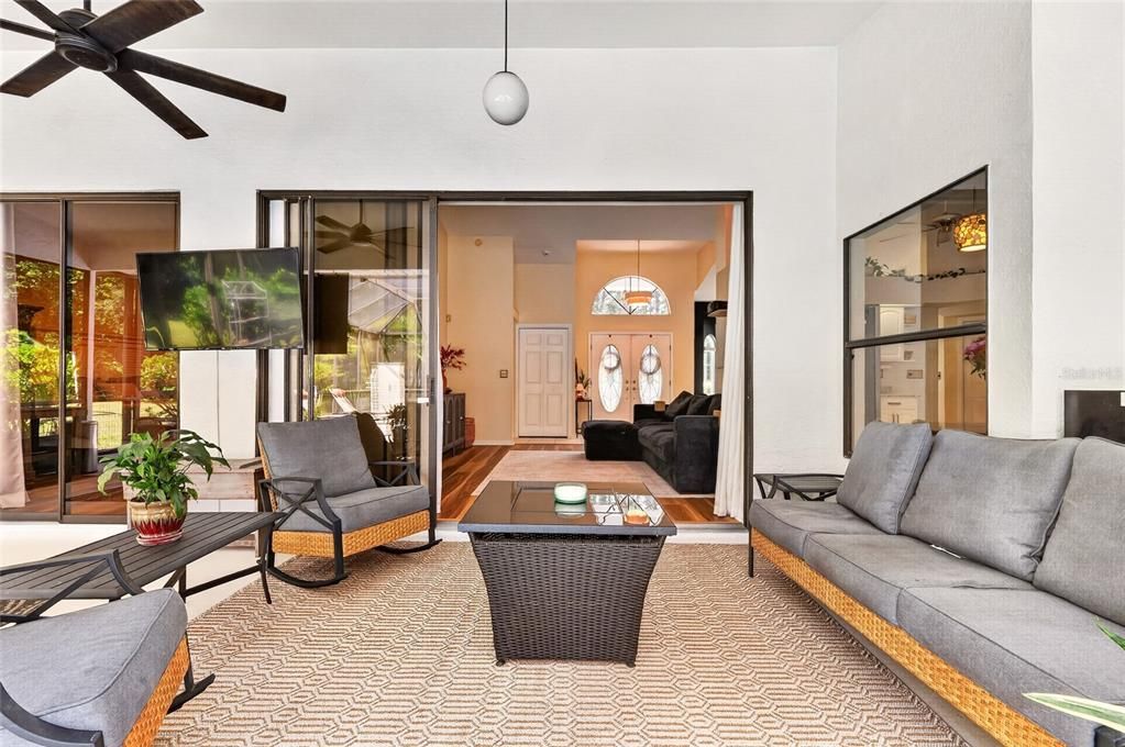 For Sale: $480,000 (4 beds, 2 baths, 2432 Square Feet)