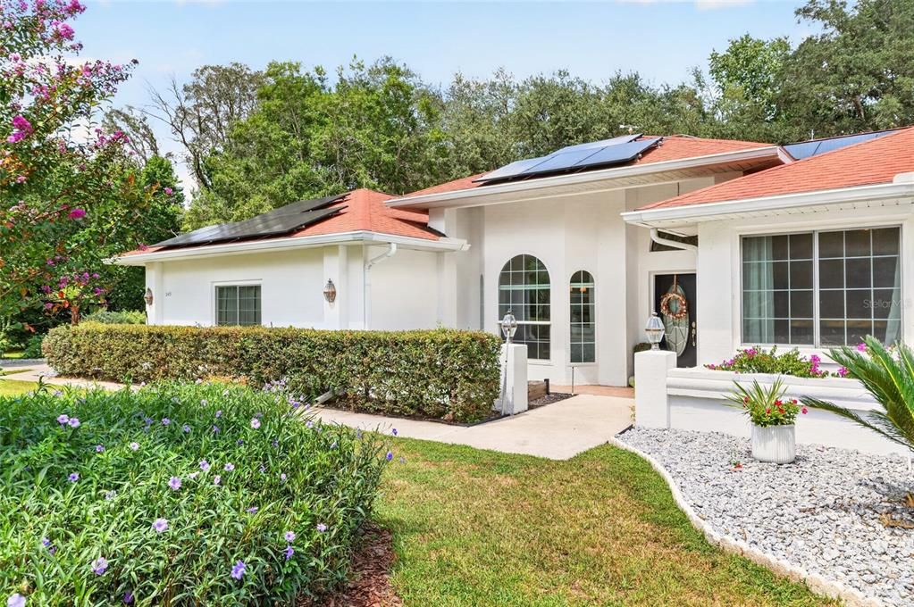 For Sale: $480,000 (4 beds, 2 baths, 2432 Square Feet)