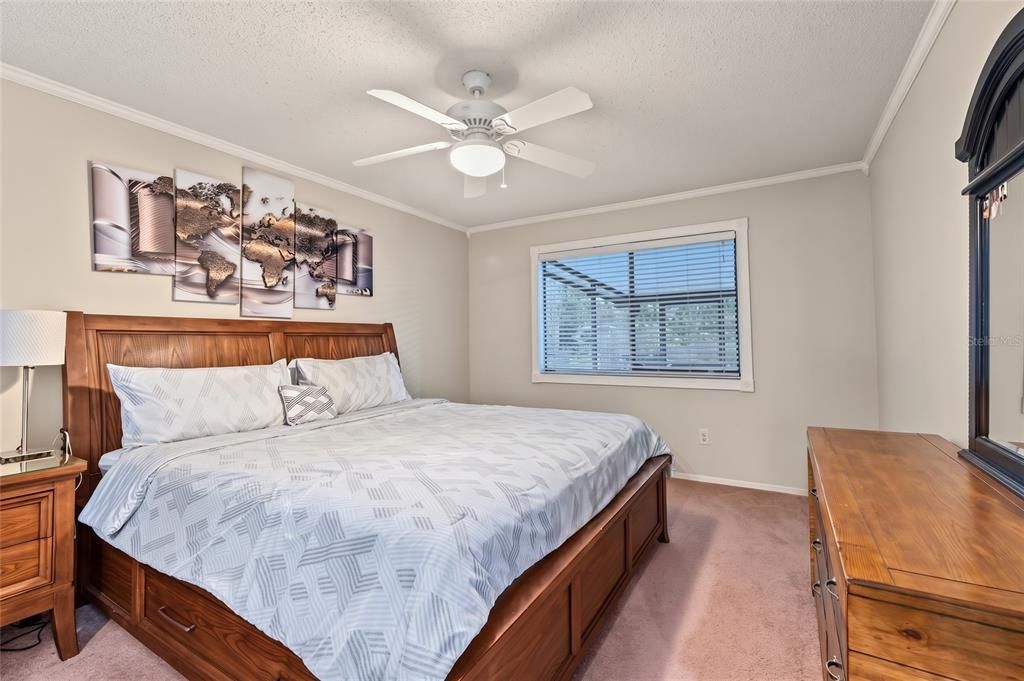 For Sale: $450,000 (3 beds, 2 baths, 1420 Square Feet)