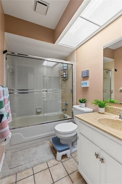 For Sale: $450,000 (3 beds, 2 baths, 1420 Square Feet)