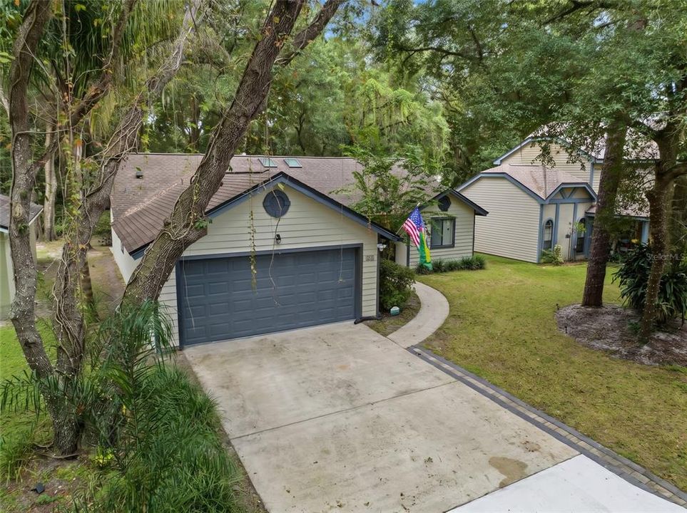 For Sale: $450,000 (3 beds, 2 baths, 1420 Square Feet)