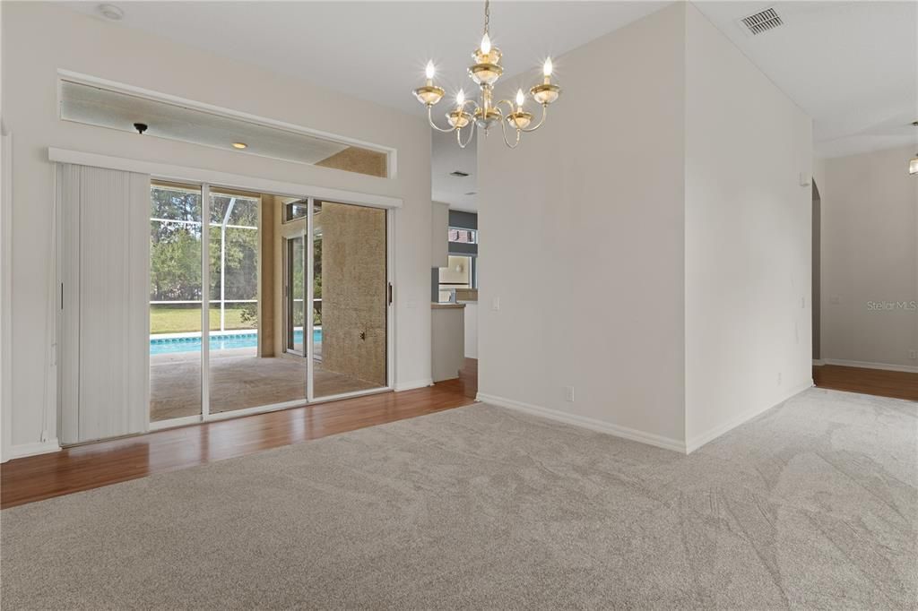 For Sale: $469,000 (3 beds, 2 baths, 2092 Square Feet)