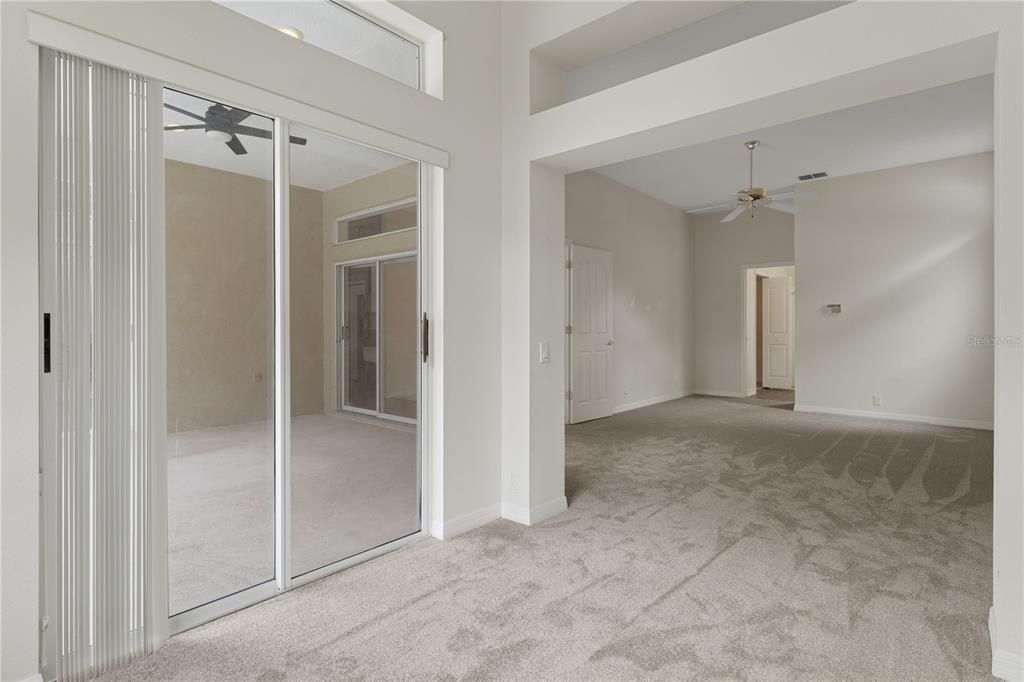 For Sale: $469,000 (3 beds, 2 baths, 2092 Square Feet)
