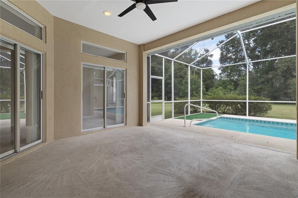 For Sale: $469,000 (3 beds, 2 baths, 2092 Square Feet)