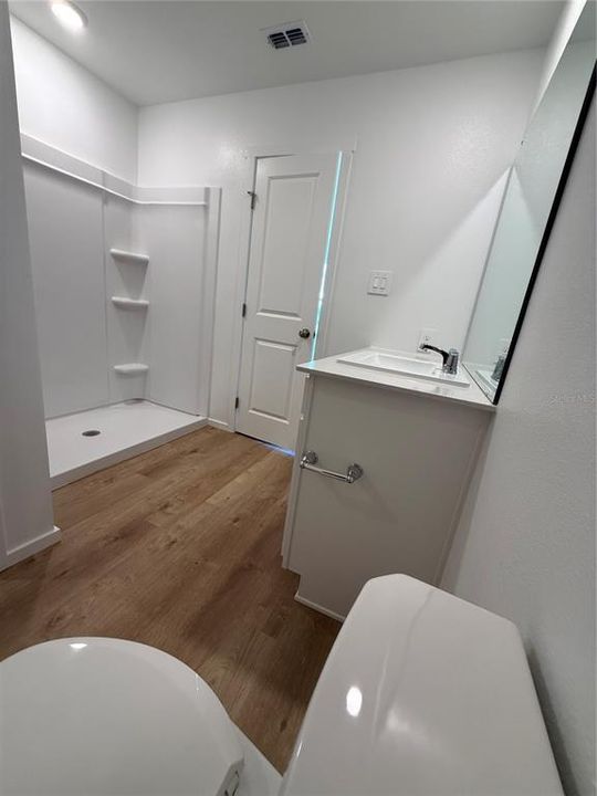 В аренду: $1,800 (3 спален, 2 ванн, 1386 Квадратных фут)