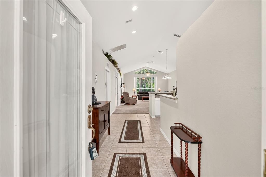 For Sale: $274,888 (2 beds, 2 baths, 1618 Square Feet)