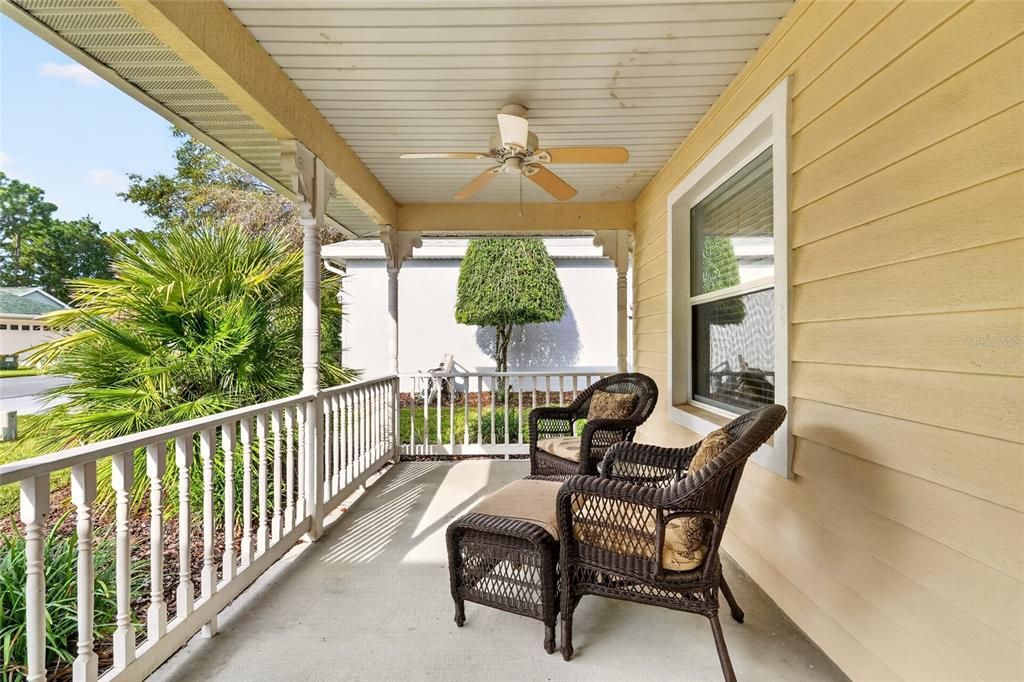 For Sale: $274,888 (2 beds, 2 baths, 1618 Square Feet)