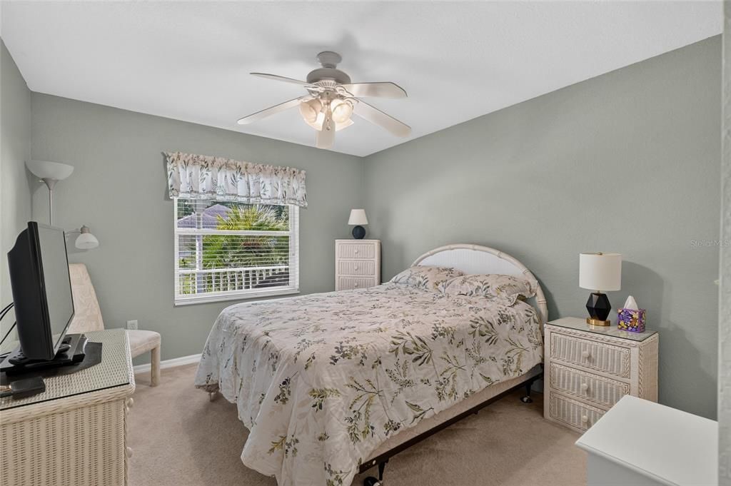 For Sale: $274,888 (2 beds, 2 baths, 1618 Square Feet)