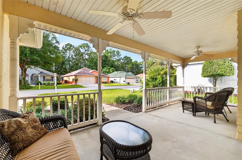 For Sale: $274,888 (2 beds, 2 baths, 1618 Square Feet)