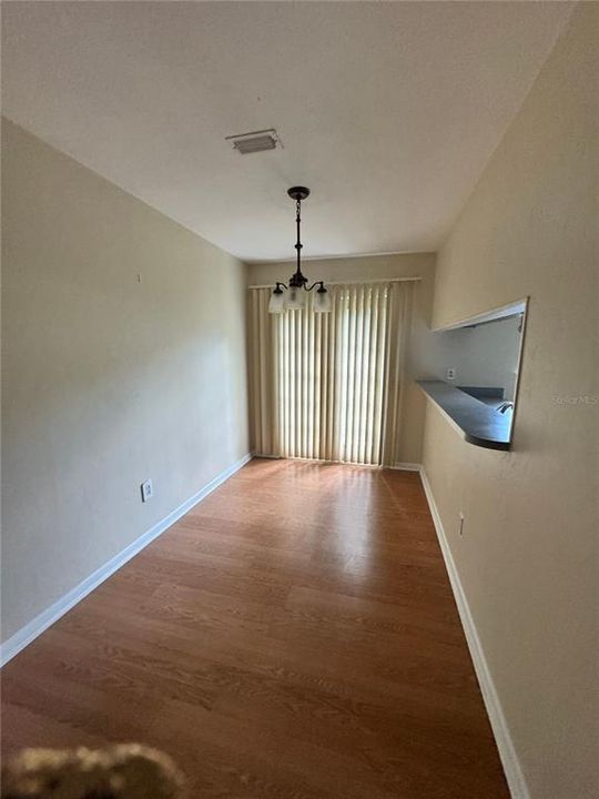 En Renta: $1,600 (3 camas, 2 baños, 1100 Pies cuadrados)