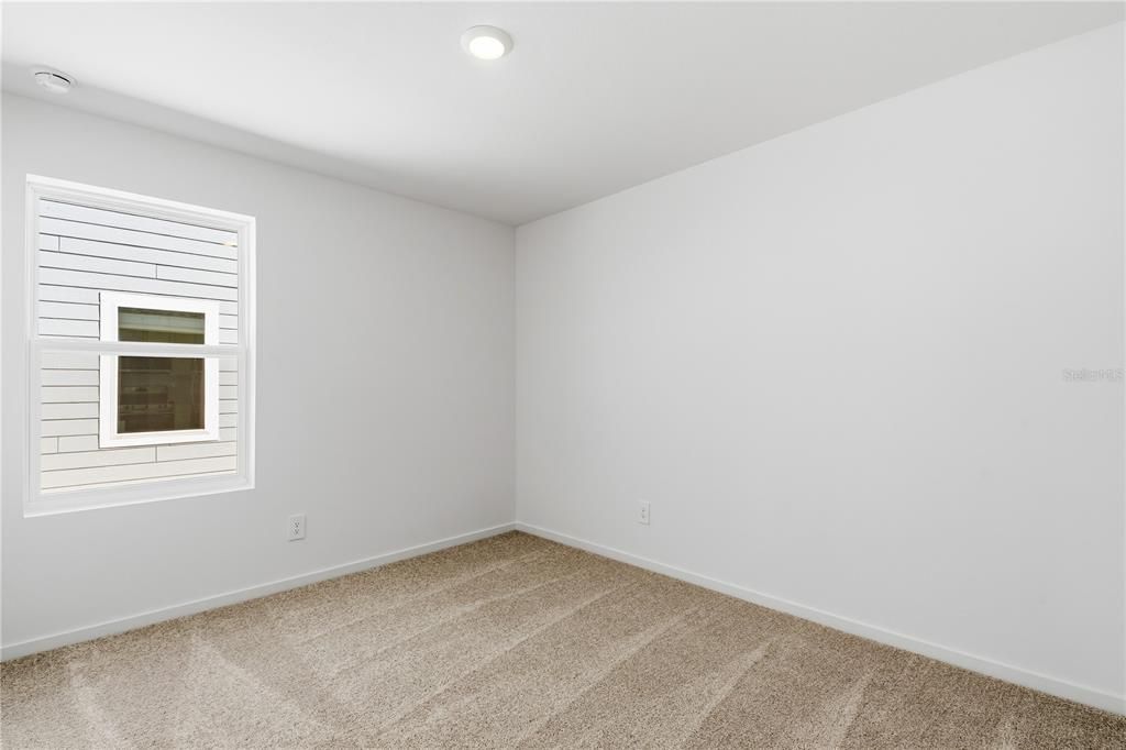 For Rent: $2,200 (4 beds, 2 baths, 1600 Square Feet)