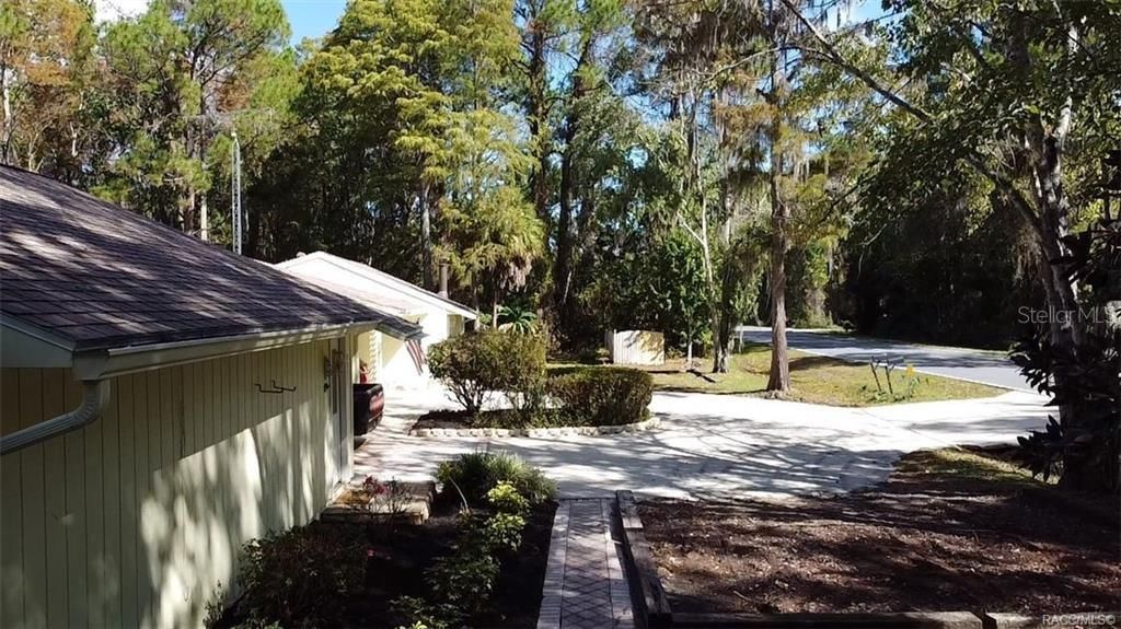 For Sale: $655,000 (8 beds, 0 baths, 3944 Square Feet)