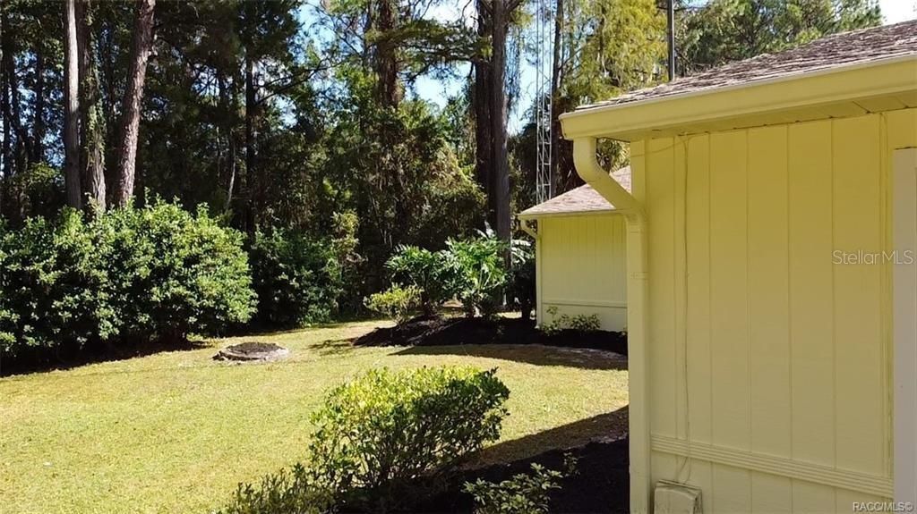 For Sale: $655,000 (8 beds, 0 baths, 3944 Square Feet)