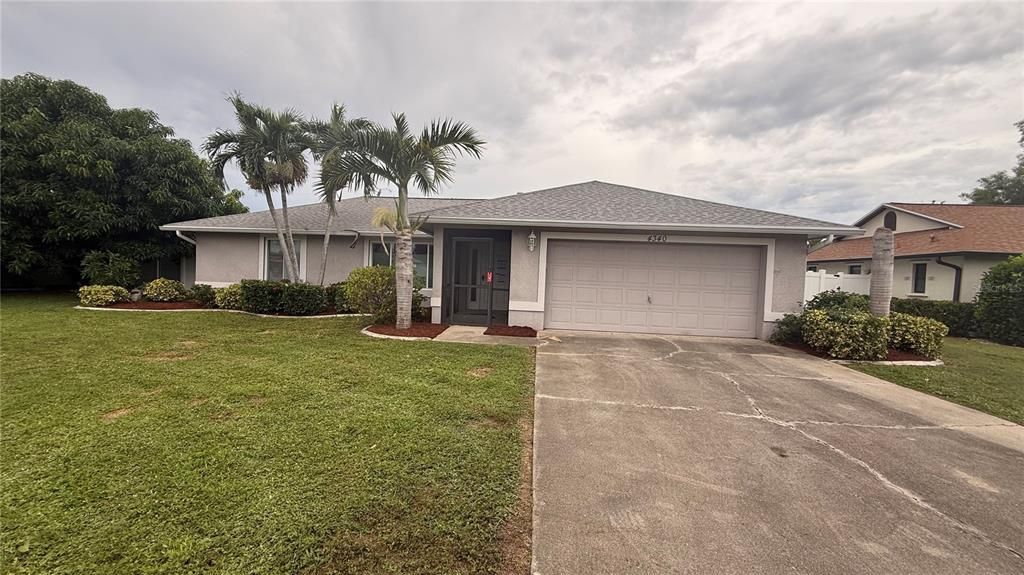 For Sale: $95,000 (3 beds, 2 baths, 1661 Square Feet)