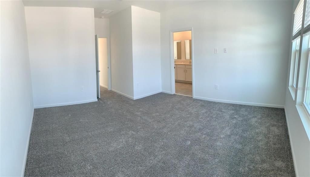 В аренду: $2,600 (3 спален, 2 ванн, 1787 Квадратных фут)